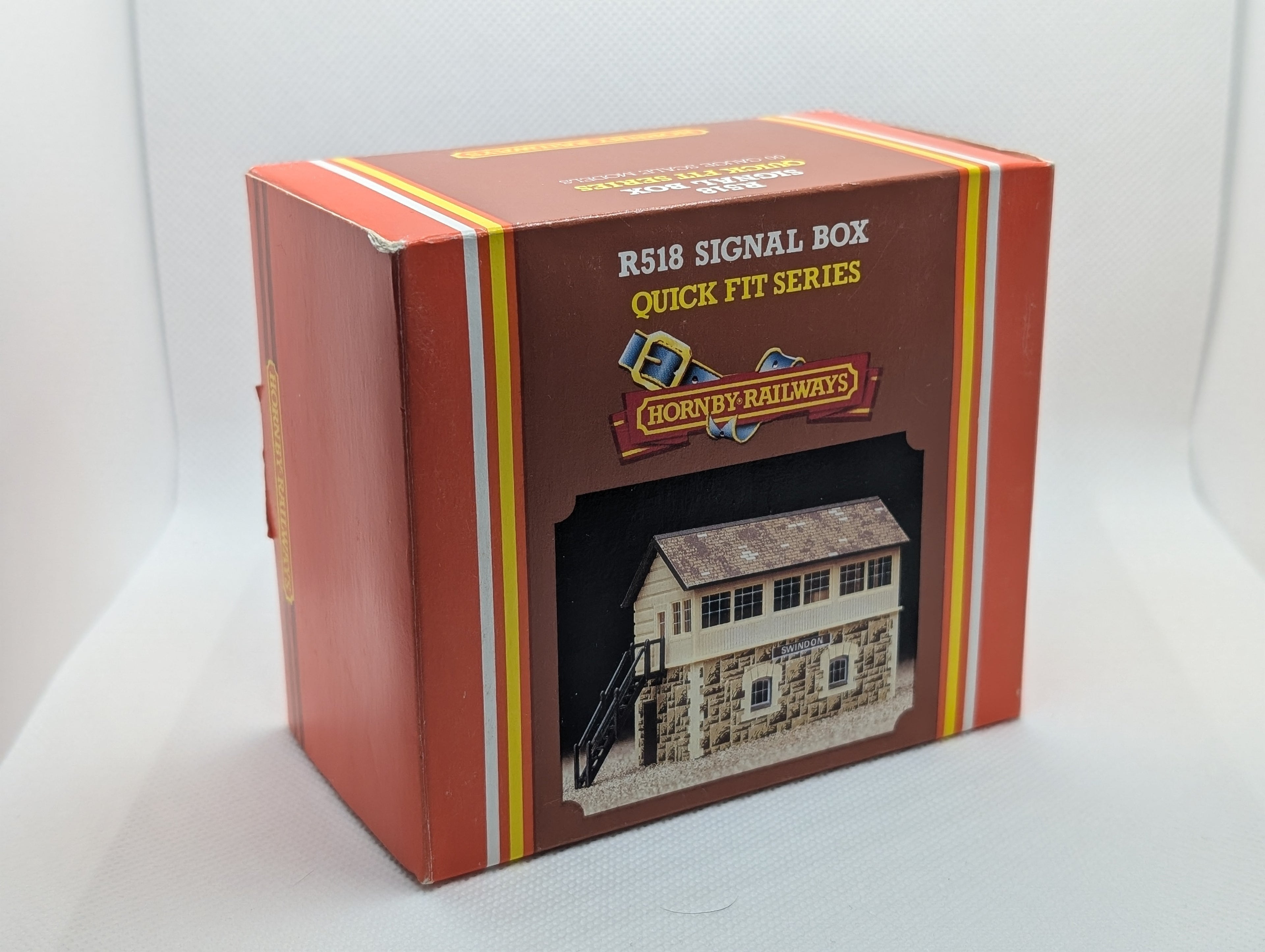 OO gauge Stations, buildings and other Accessories