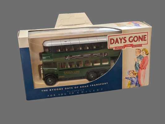 Pre-owned Lledo Days Gone AEC Renown Green Line bus, boxed, "Watford-London-Reigate"