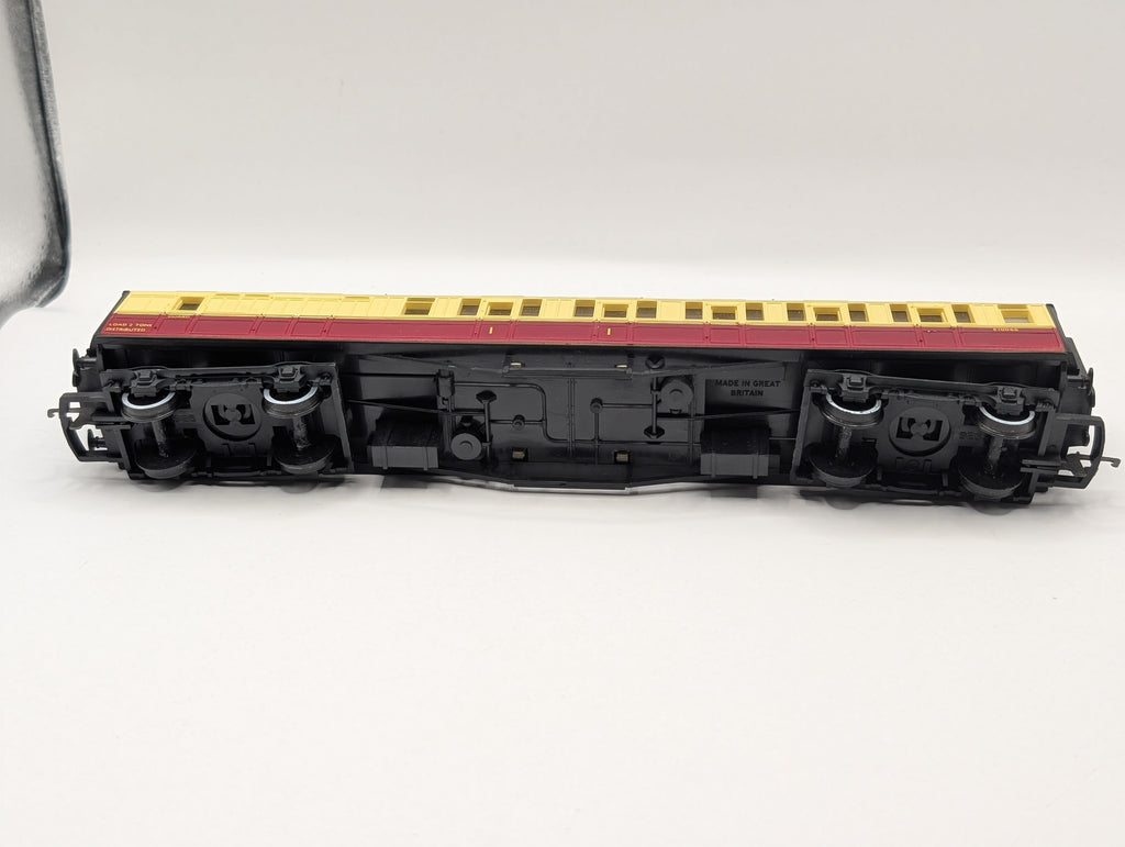 Hornby OO Gauge BR Crimson & Cream Gresley Brake Composite Coach E10066 (Pre-Owned)