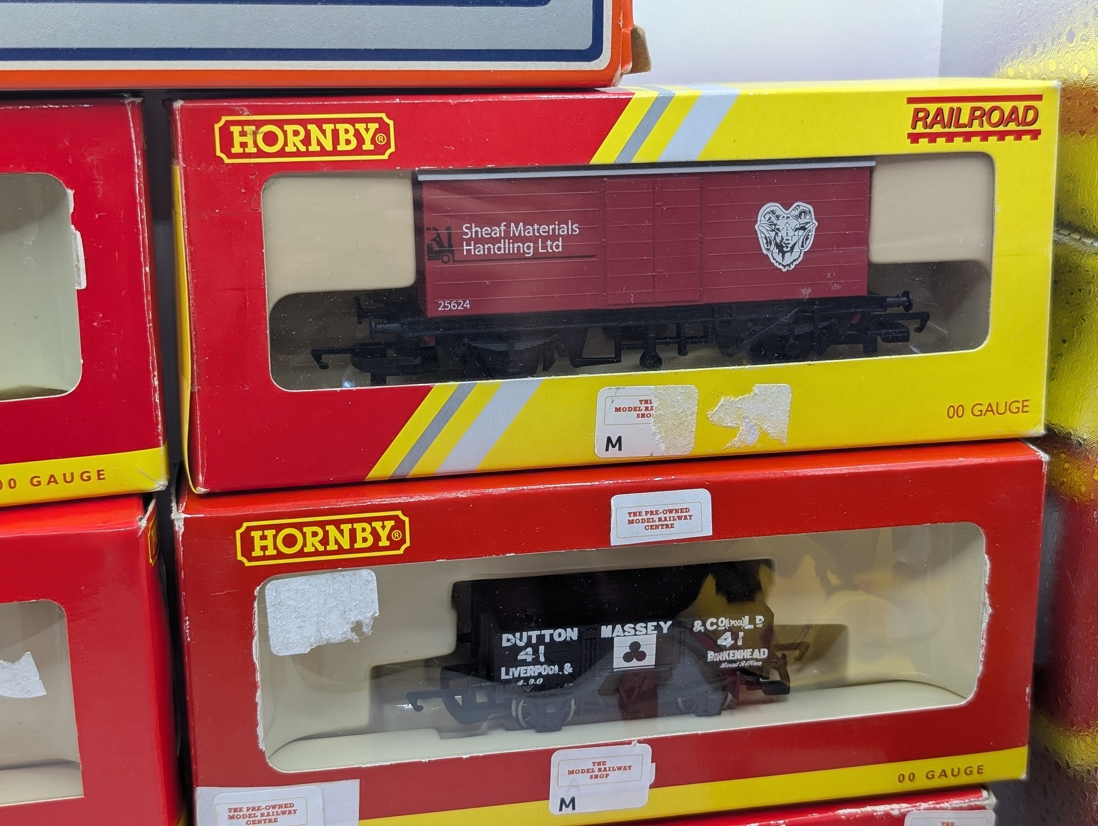Job lot x 9 OO gauge boxed wagons, Hornby, Triang Lima
