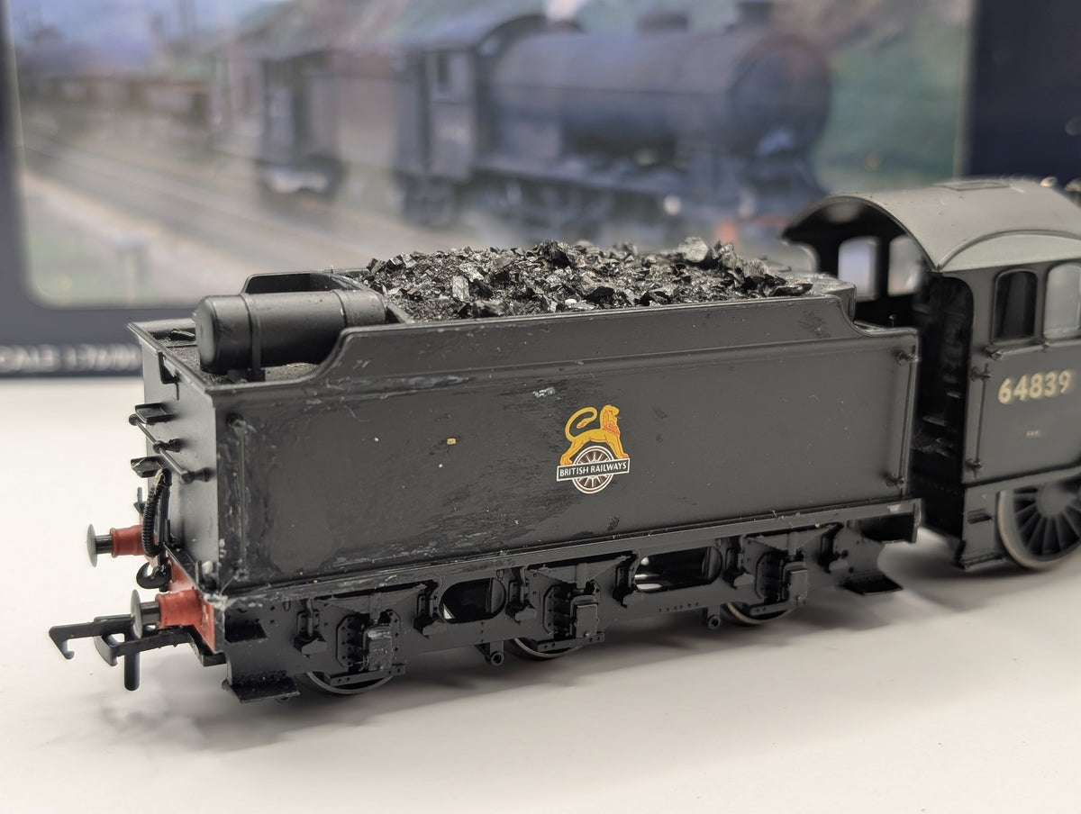 Bachmann 31-861 J39 64839 BR Black Early Crest Stepped Tender OO