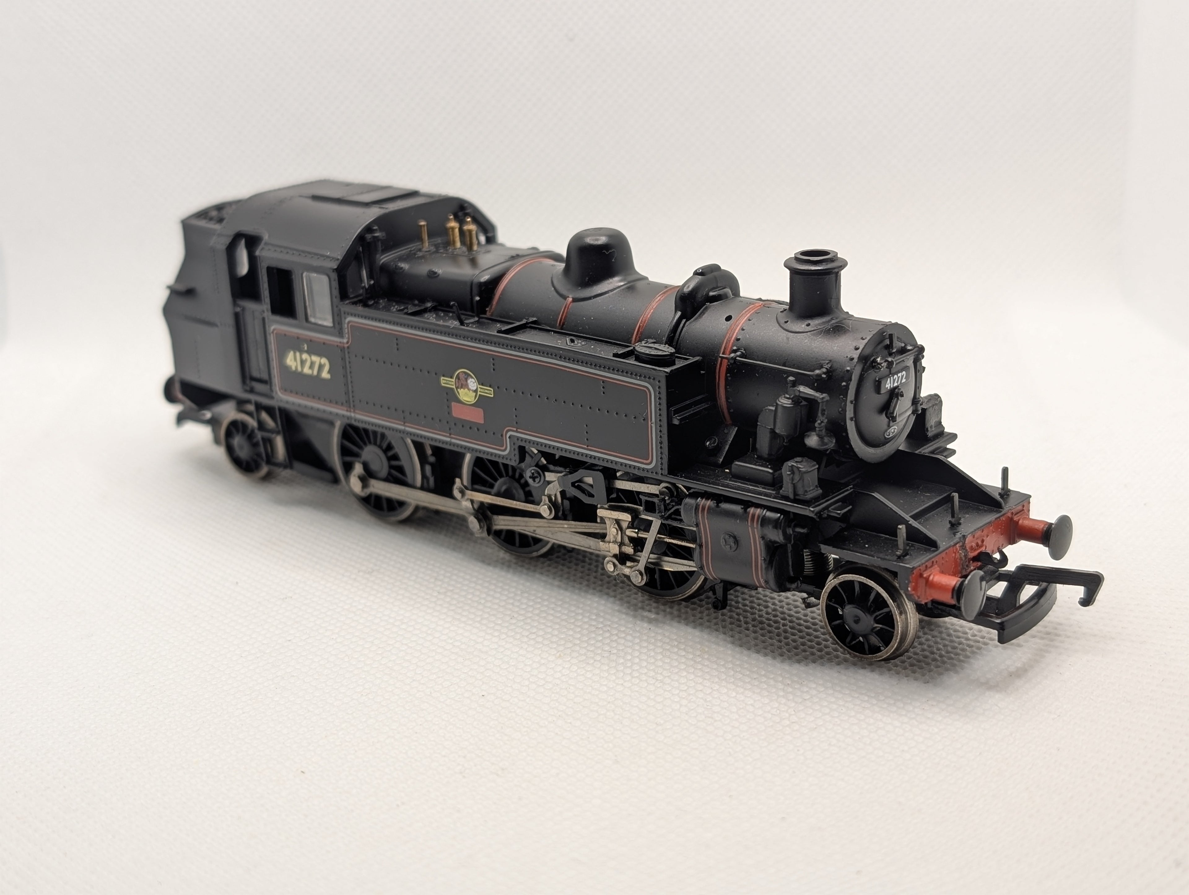 Bachmann Branchline 31-450A Ivatt Class 2MT Tank 41272 BR Lined Black Late Crest - Push/Pull Fitted (OO Gauge)