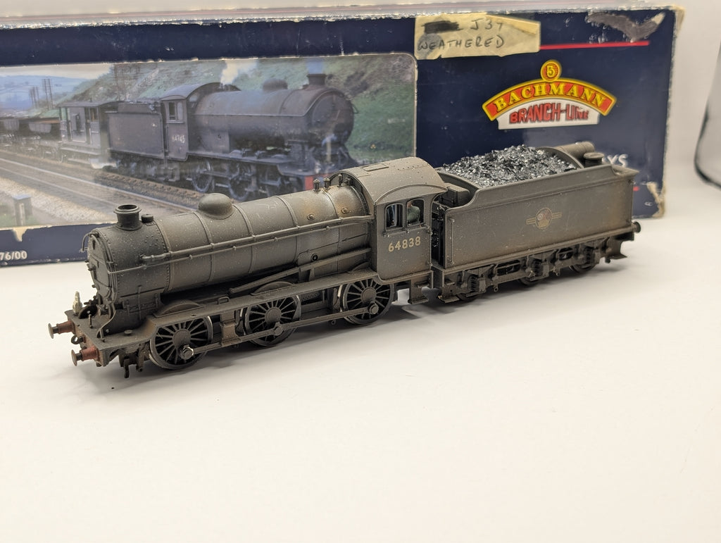 Bachmann OO Gauge 31-865 Class J39 0-6-0 No. 64838 BR Black Late Crest (Weathered) – Boxed, Tested Runner