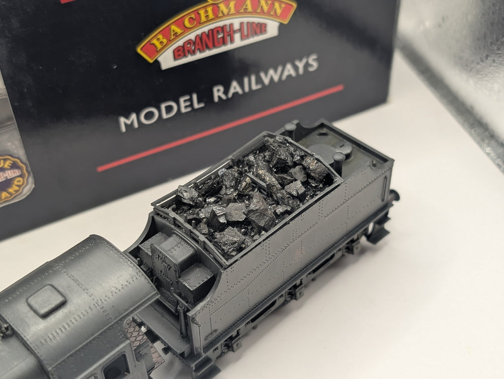 Bachmann 32-179 Crab 42763 BR Lined Black Early Emblem Weathered OO Gauge Boxed