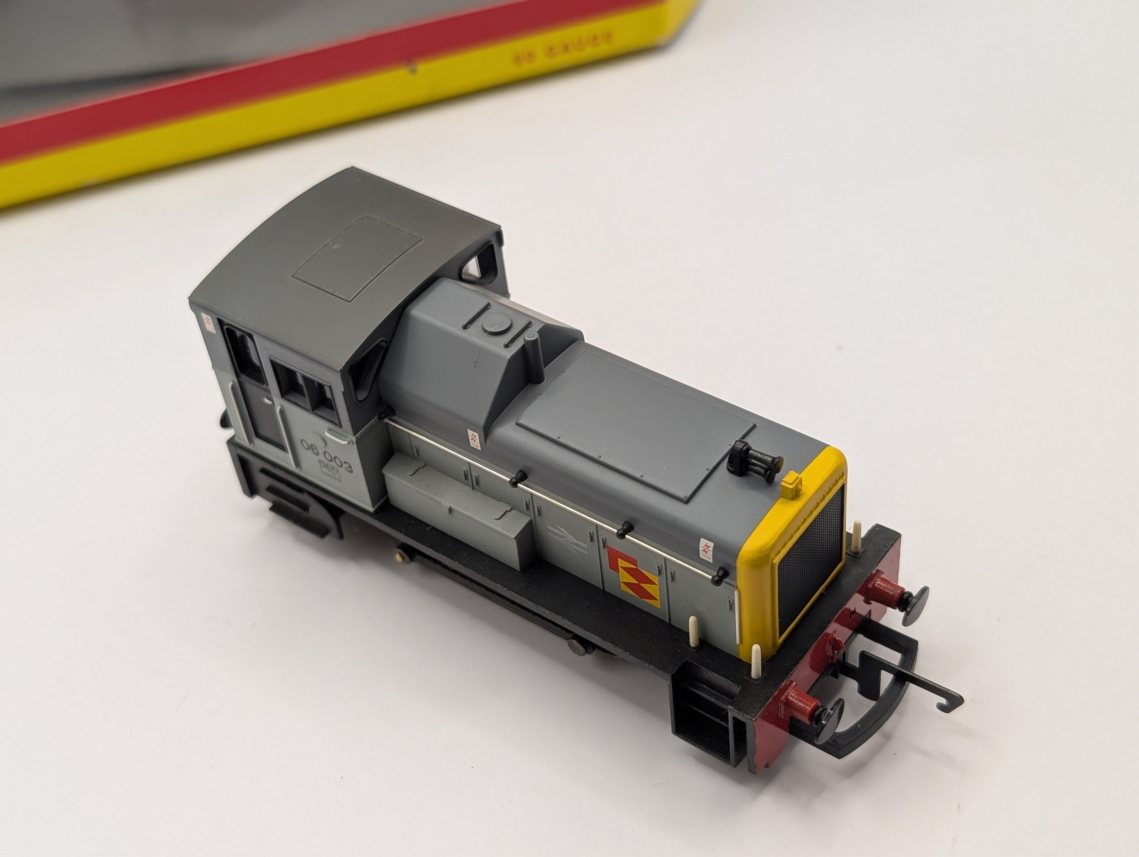 Hornby R2184 BR Class 06 0-4-0 Diesel Shunter "06003" Railfreight Grey (Boxed, Good/Runs OK)