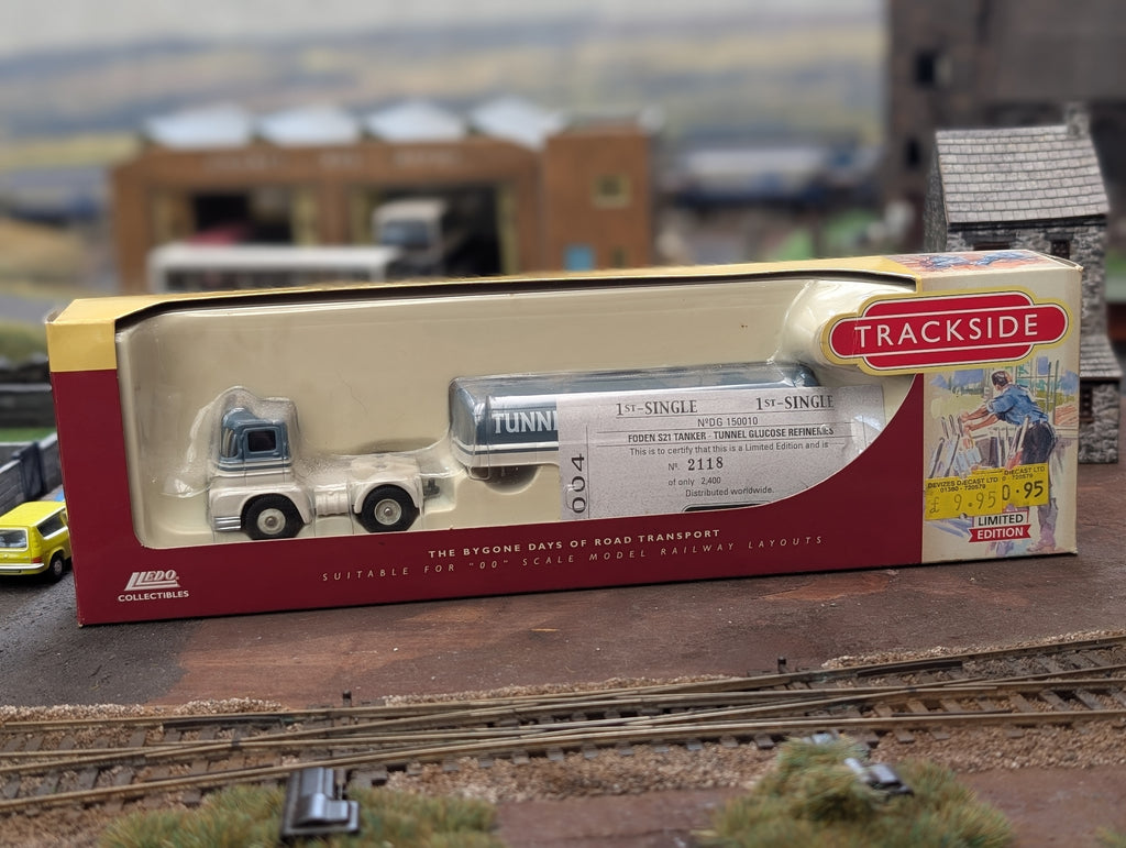 Lledo Trackside DG150010 Foden S21 Tanker – Tunnel Glucose Refineries – 1:76 Scale