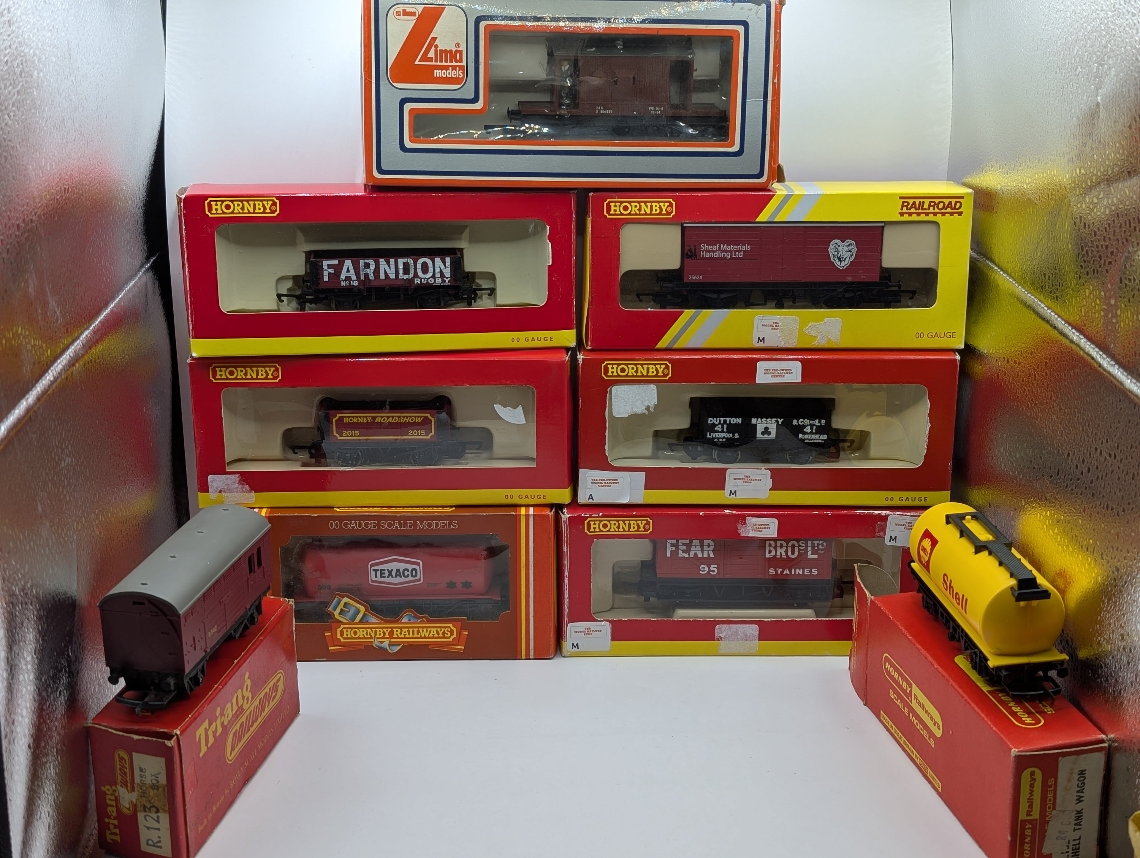 Job lot x 9 OO gauge boxed wagons, Hornby, Triang Lima