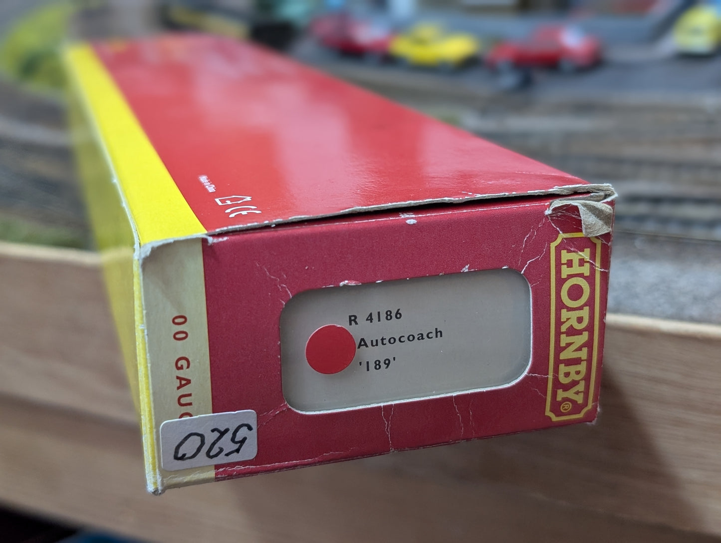 Pre-owned OO gauge Hornby R4186 GWR Autocoach No.189, boxed