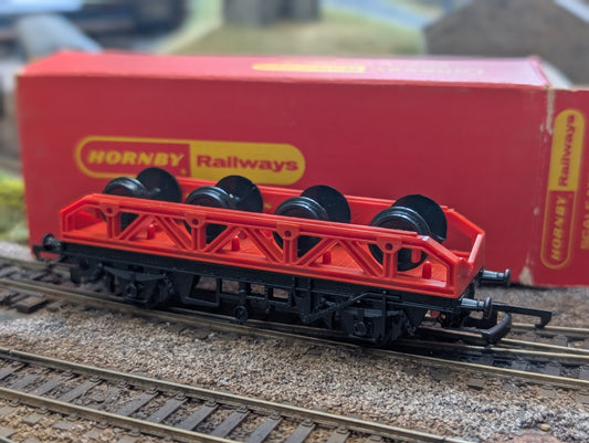 Pre-owned Hornby R131-Flat Flat wagon with detachable wheel load OO gauge Boxed