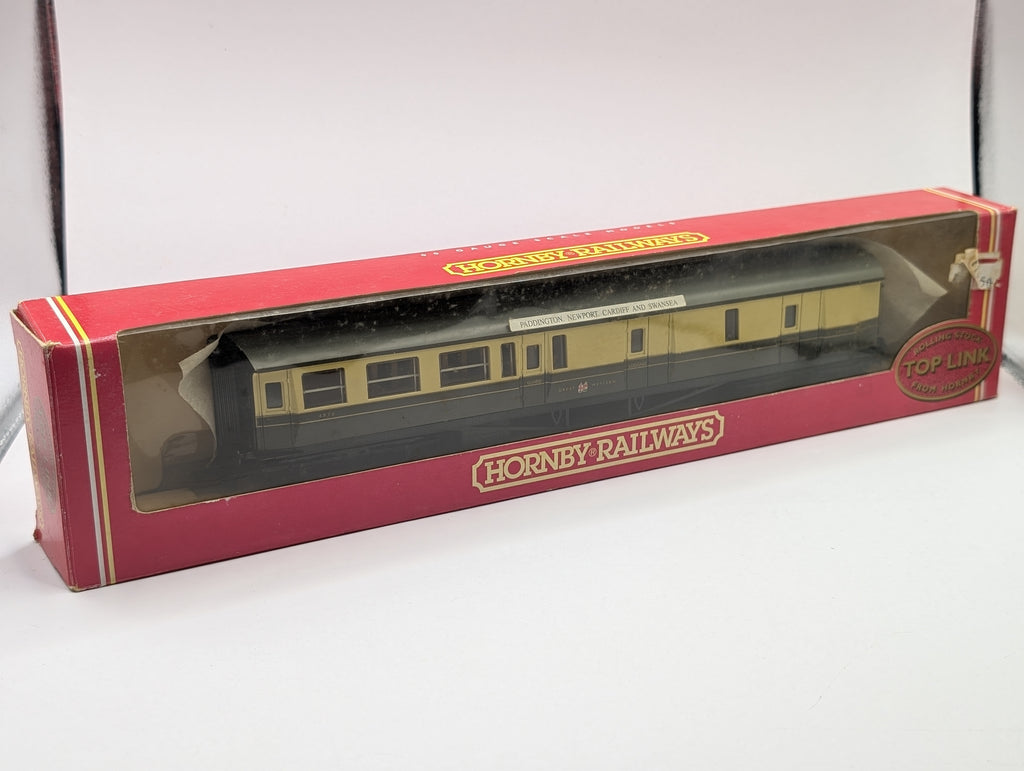 Hornby OO Gauge R4027 GWR Centenary Brake Coach '4576' - Boxed Chocolate & Cream