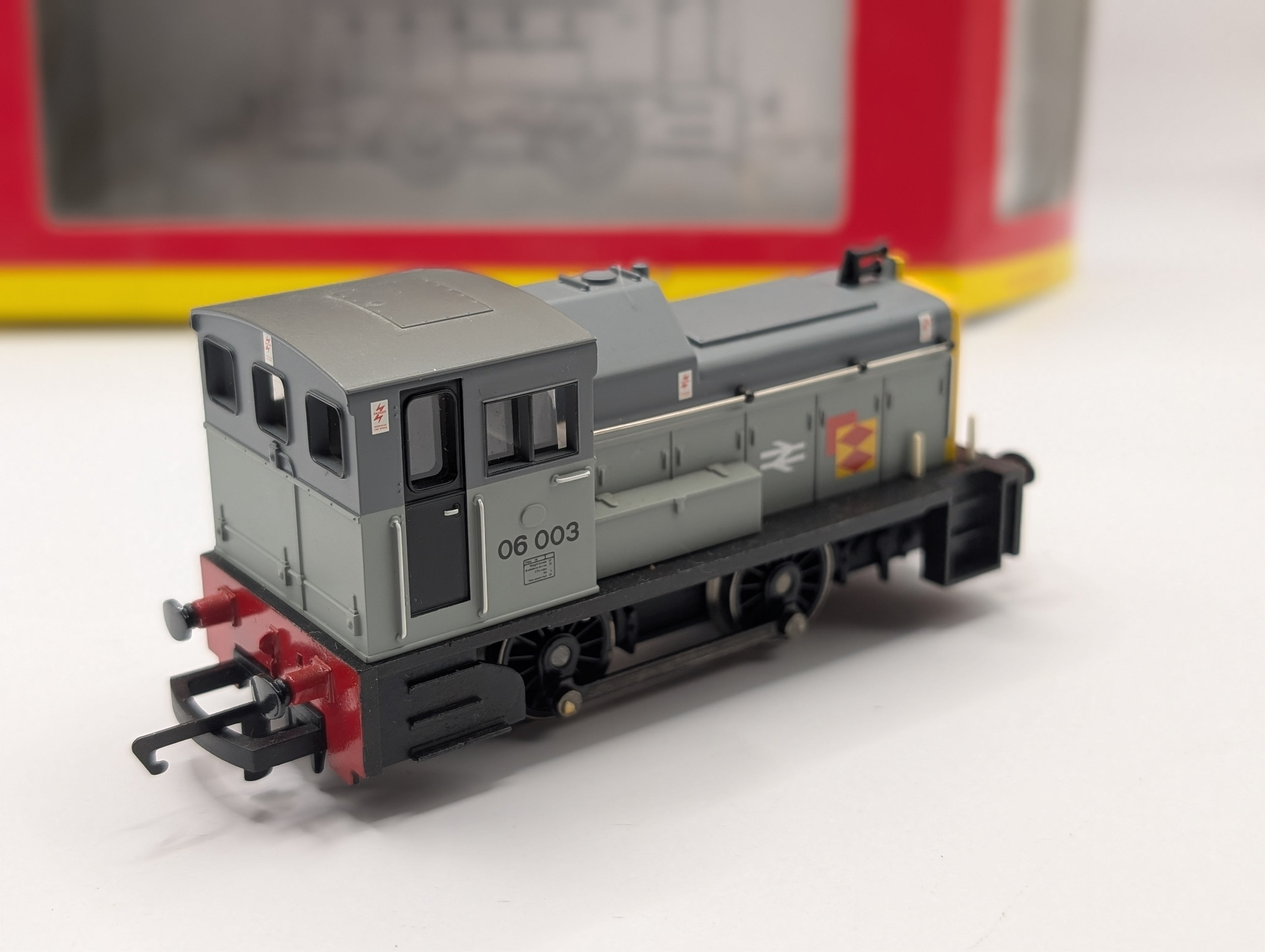 Hornby R2184 BR Class 06 0-4-0 Diesel Shunter "06003" Railfreight Grey (Boxed, Good/Runs OK)