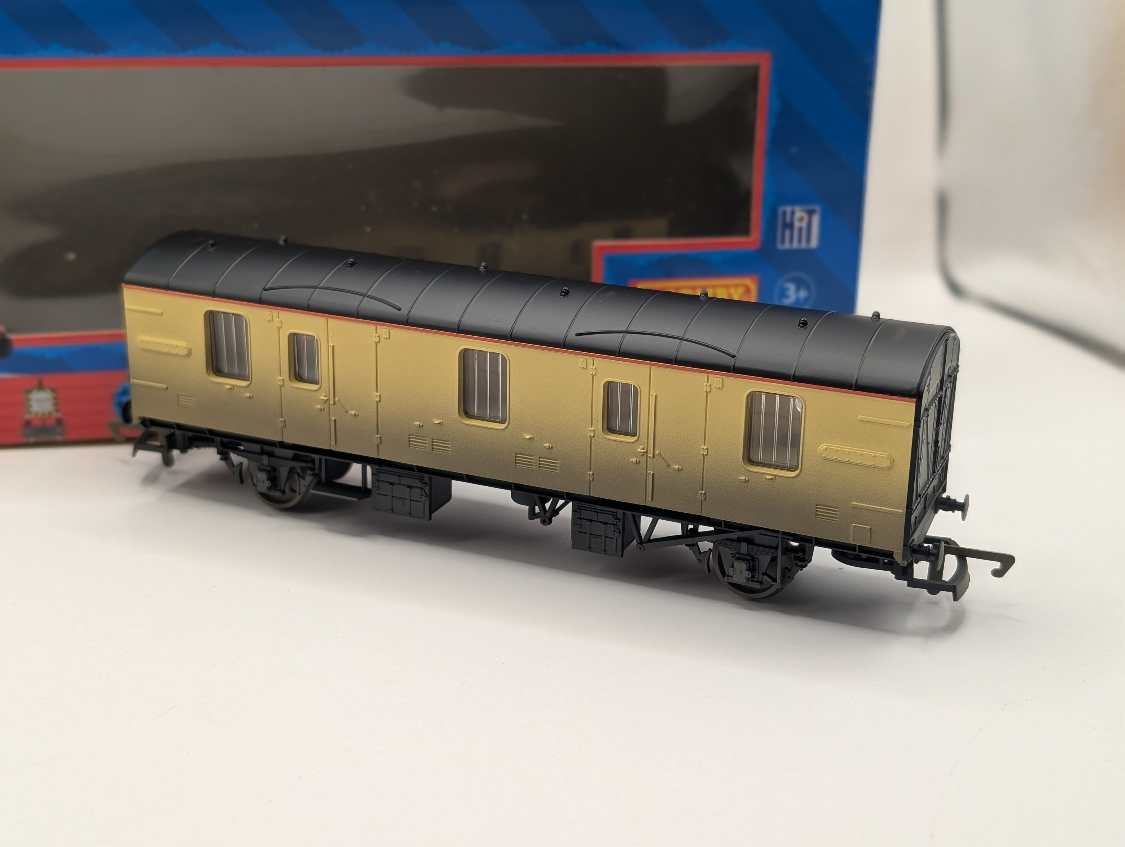 Pre-owned Hornby R9237 Thomas & Friends Utility Wagon - Factory Weathered (OO Scale)