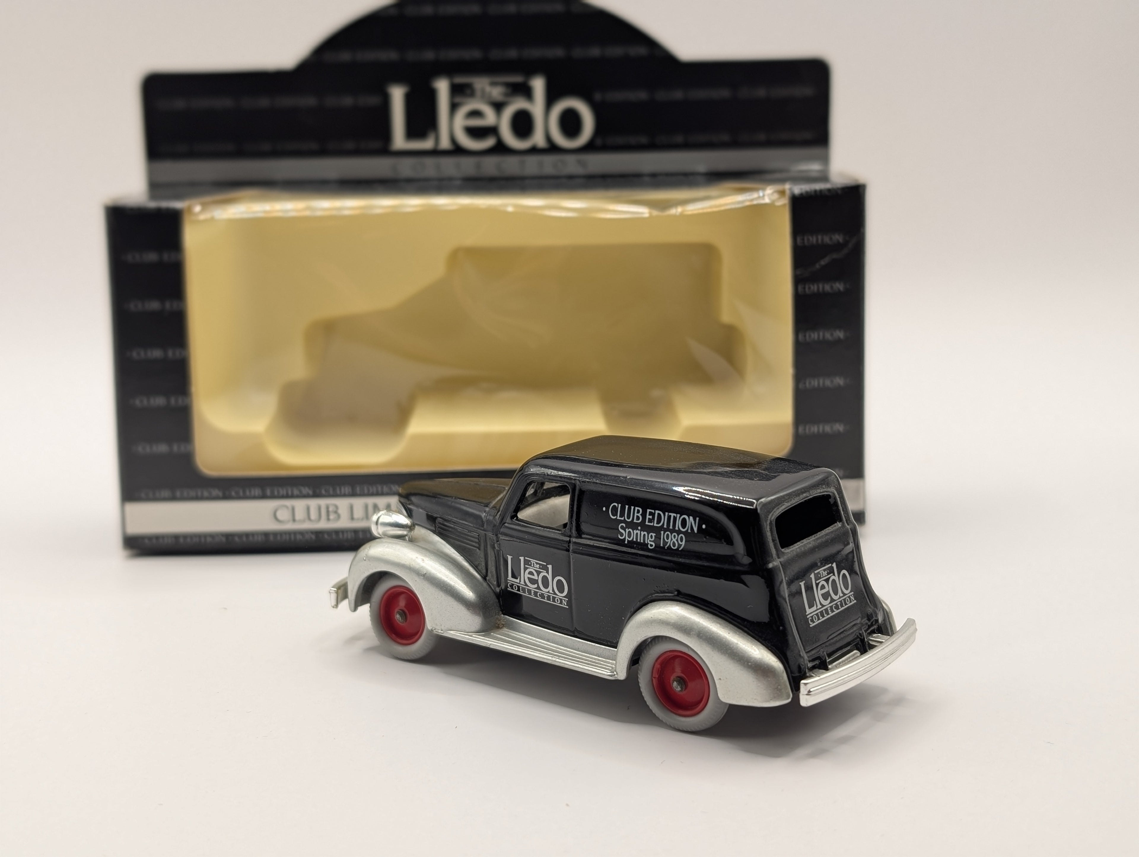 Vintage Lledo Spring 1989 Club Model - 1939 Chevy Sedan Delivery Van - Limited Edition
