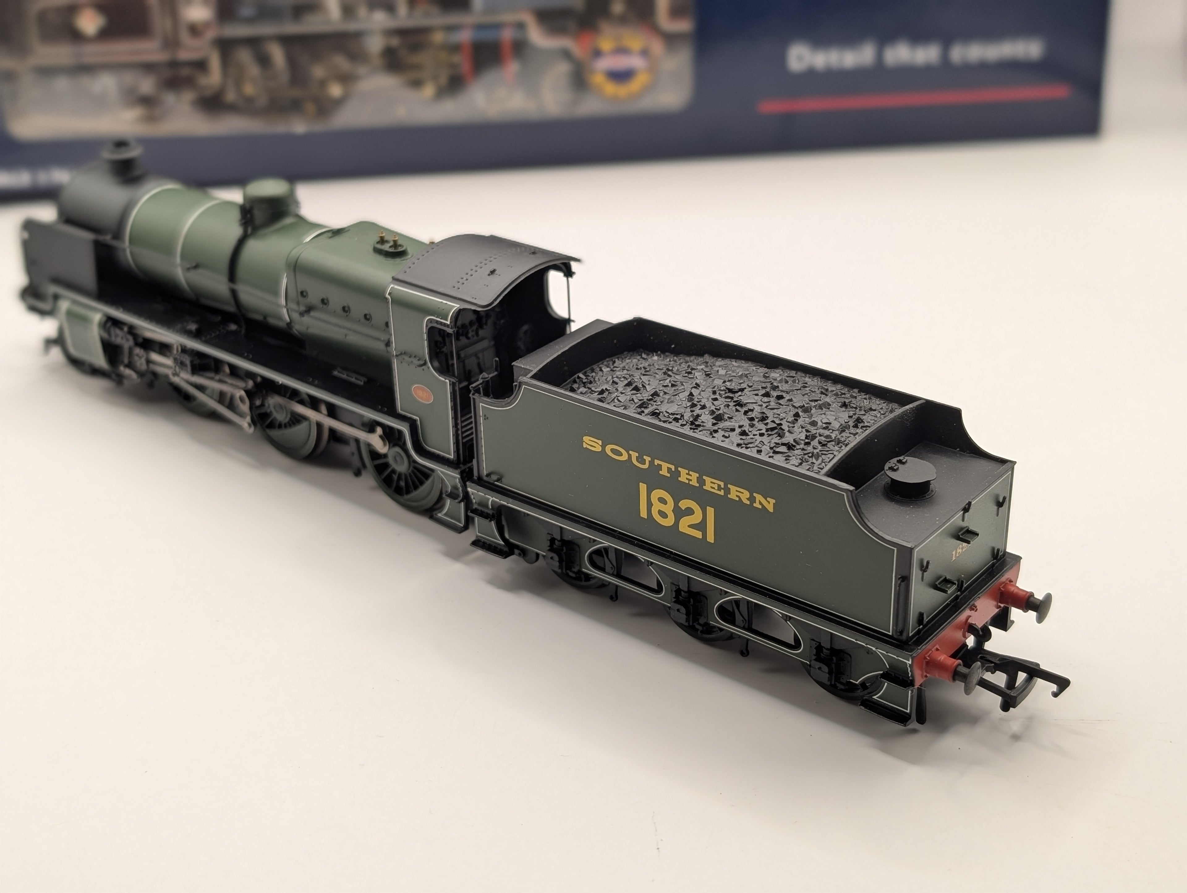 Bachmann 32-153A N Class 2-6-0 No. 1821 Southern Green (Boxed, Good/Runs OK, Accs)