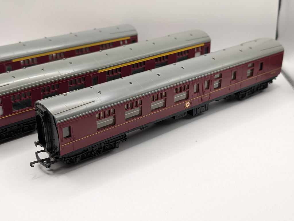 Tri-ang Hornby OO Gauge Mk1 Coaches Maroon Livery Bundle (BSK & 2x Composite) - Unboxed