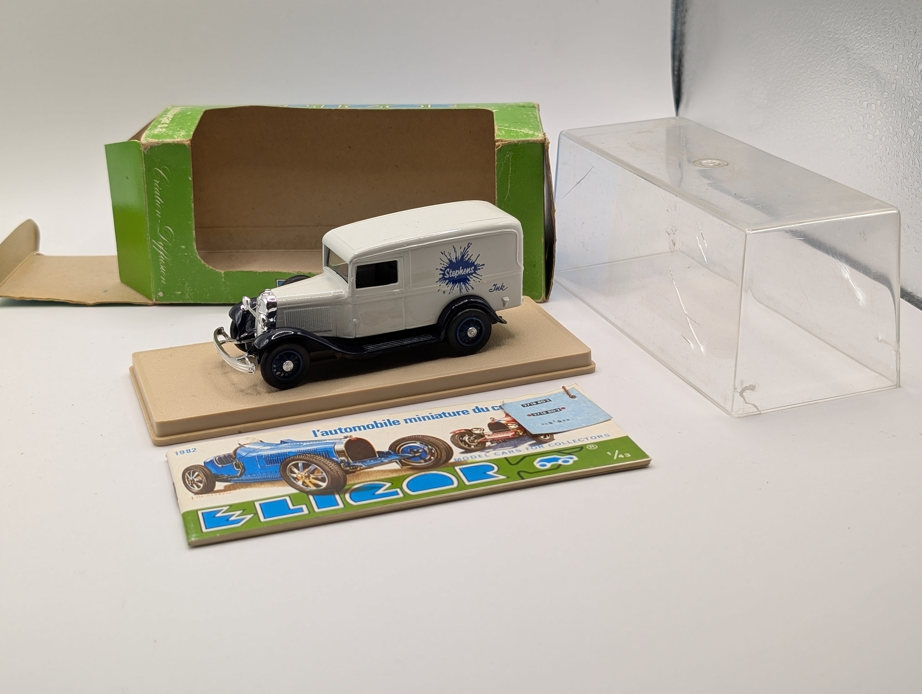 Eligor 1078 Ford V8 Camionnette 1934 "Encre Stephens" 1:43 – Pre-owned in Box