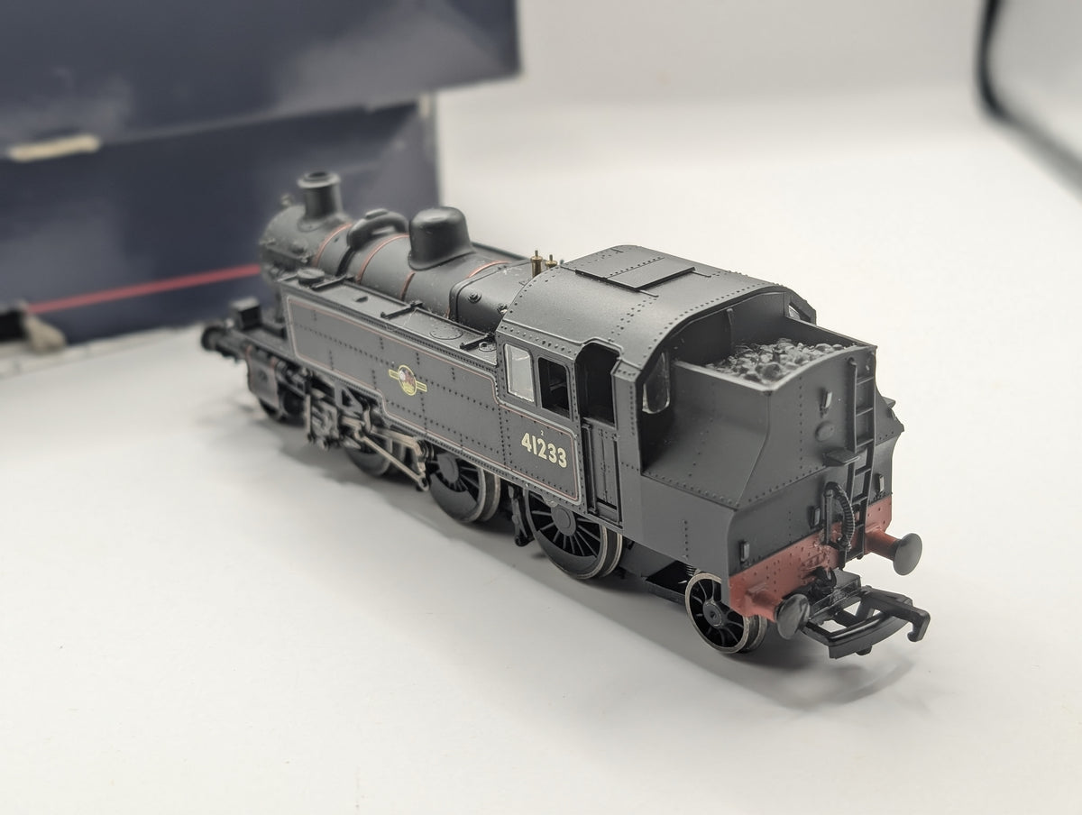 Bachmann 31-452B OO Gauge Ivatt Class 2MT 2-6-2 Tank 41233 BR Black Late Crest - Pre-owned Boxed