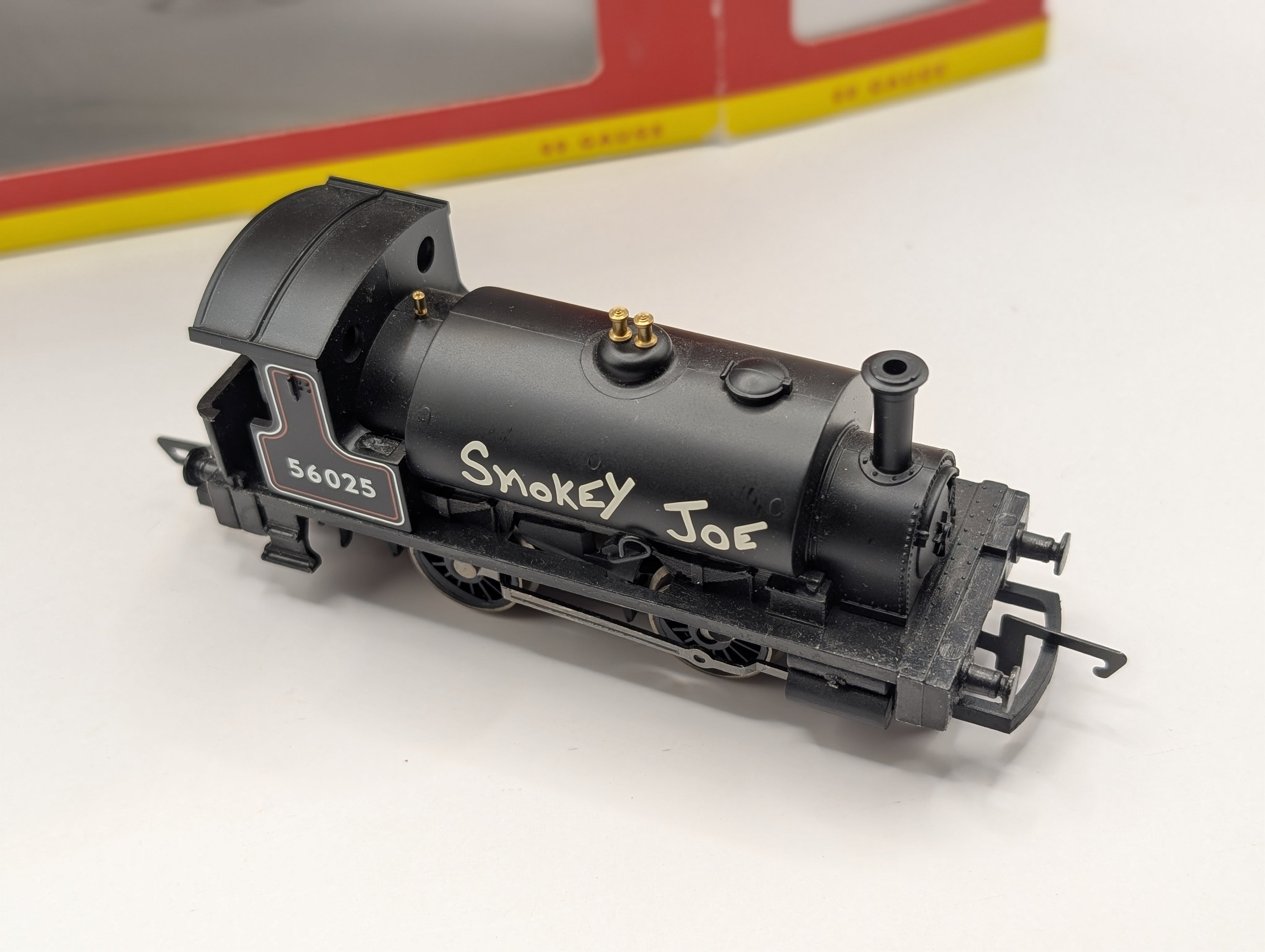 Hornby R782 BR 0-4-0ST Class 0F "Smokey Joe" (Boxed, Good/Runs OK)