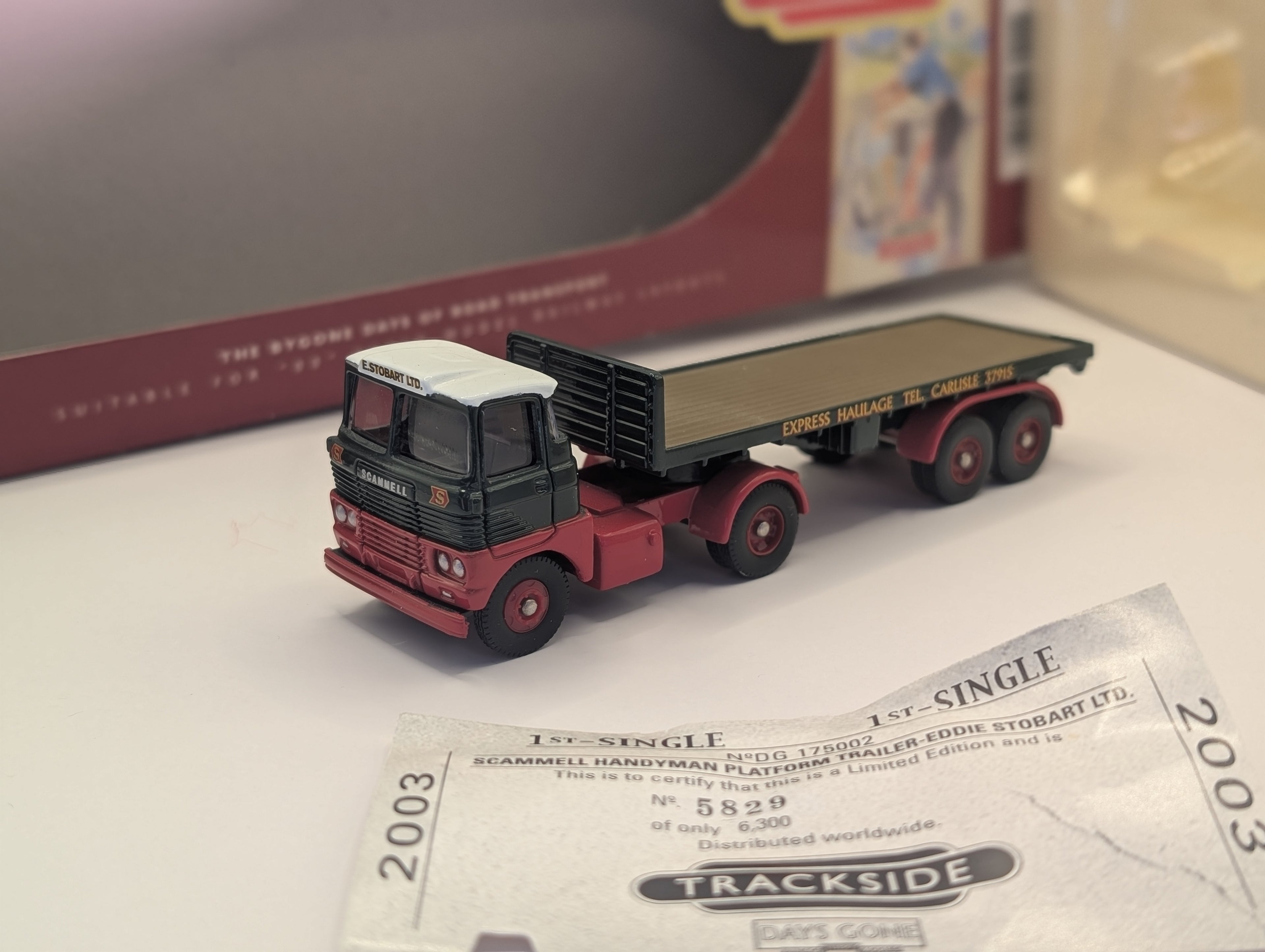 Lledo Trackside DG175002 Scammell Handyman Platform Trailer – Eddie Stobart Ltd (1:76/OO Gauge)