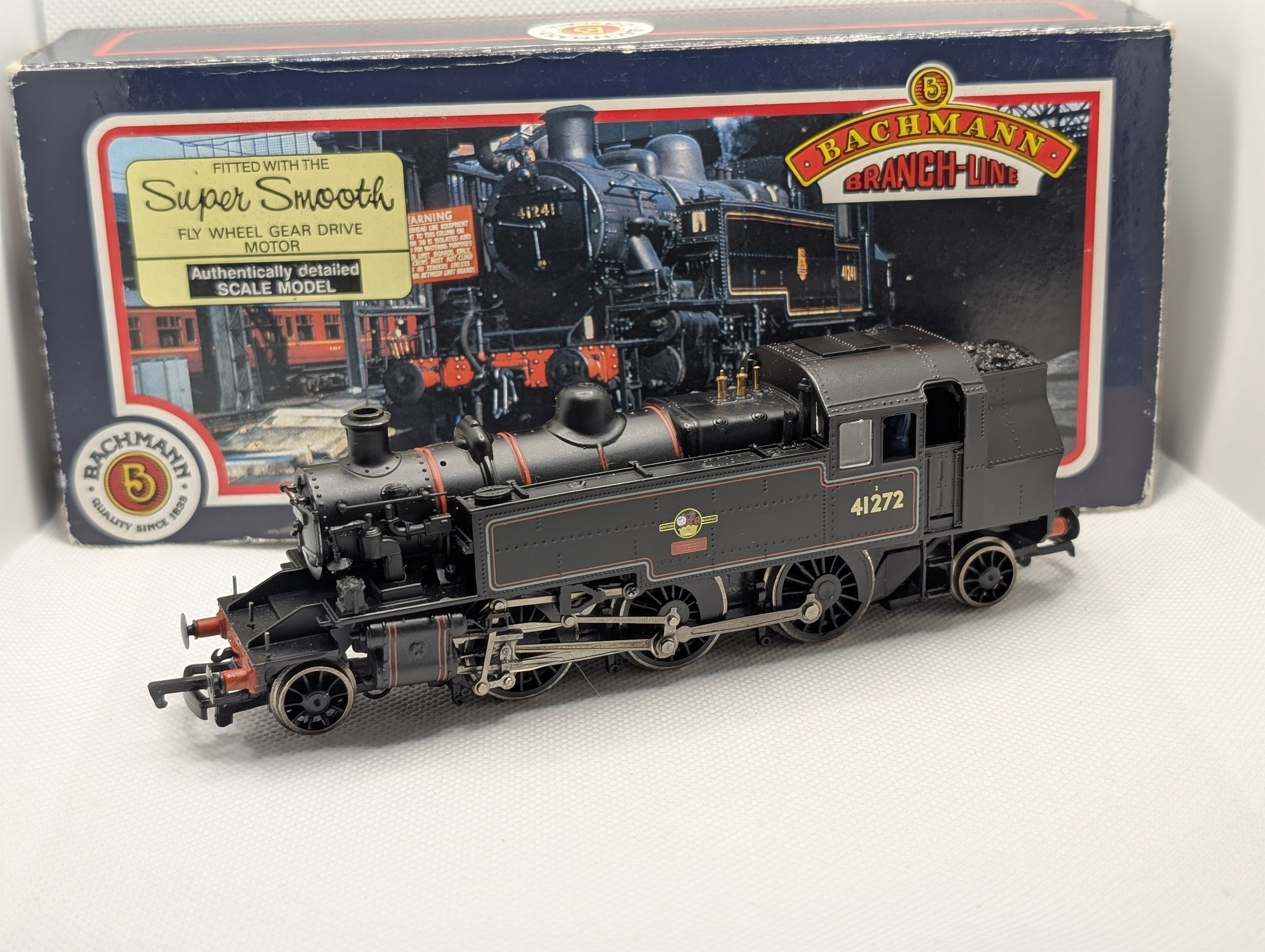 Bachmann Branchline 31-450A Ivatt Class 2MT Tank 41272 BR Lined Black Late Crest - Push/Pull Fitted (OO Gauge)