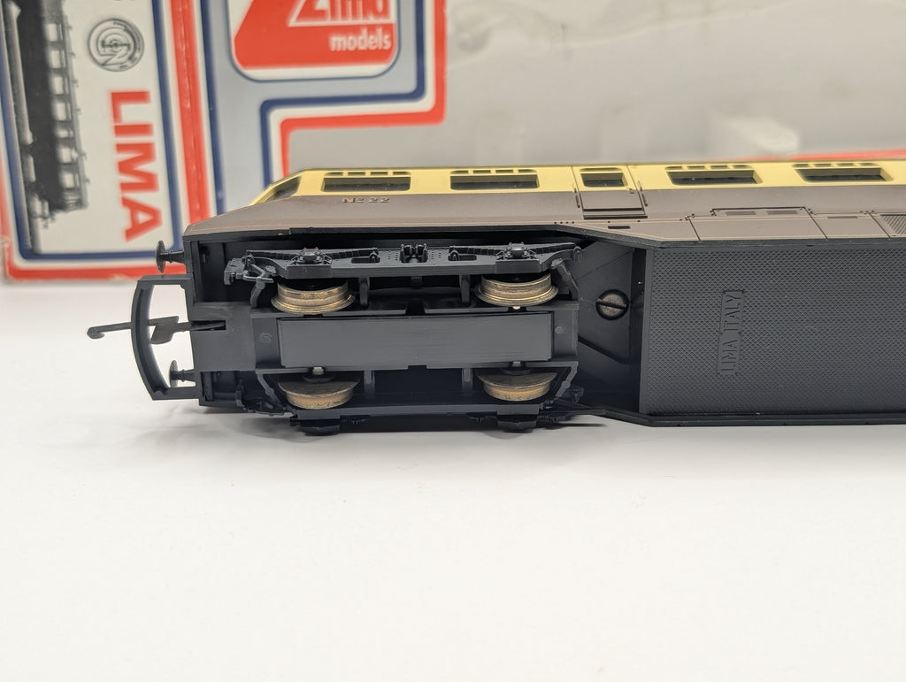 Lima L205132 GWR Diesel Railcar No. 22 Chocolate & Cream - OO Gauge (Pre-owned, Boxed)