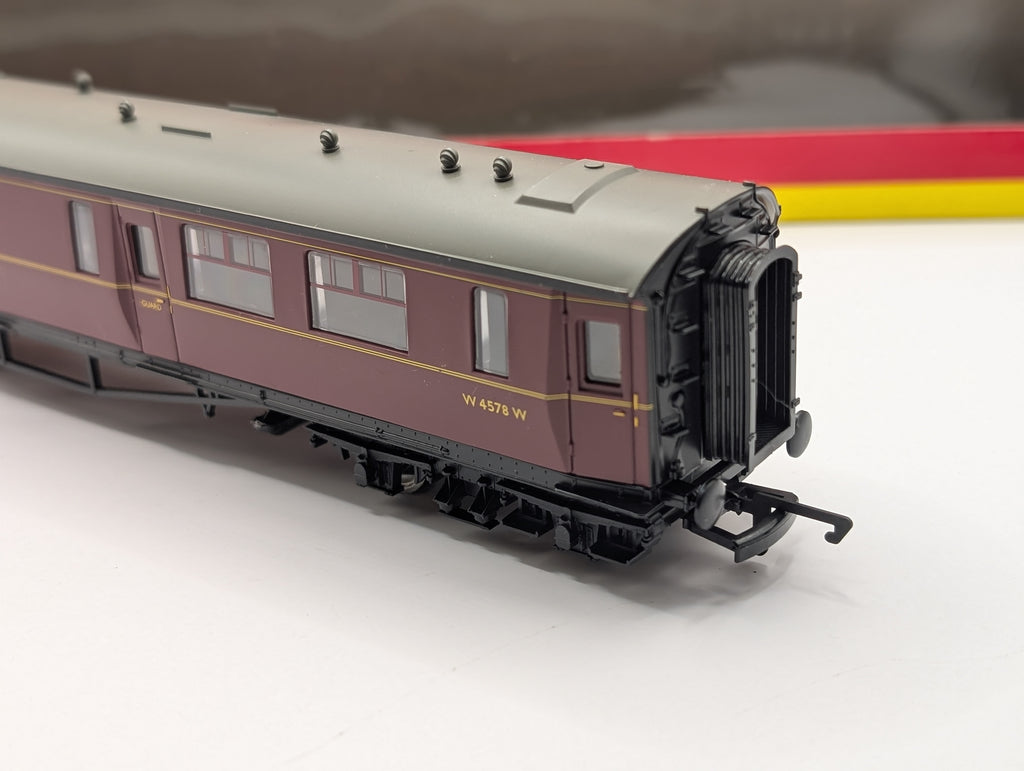Hornby OO Gauge R4290 BR Centenary Brake Coach 'W4578W' - Boxed Maroon Livery