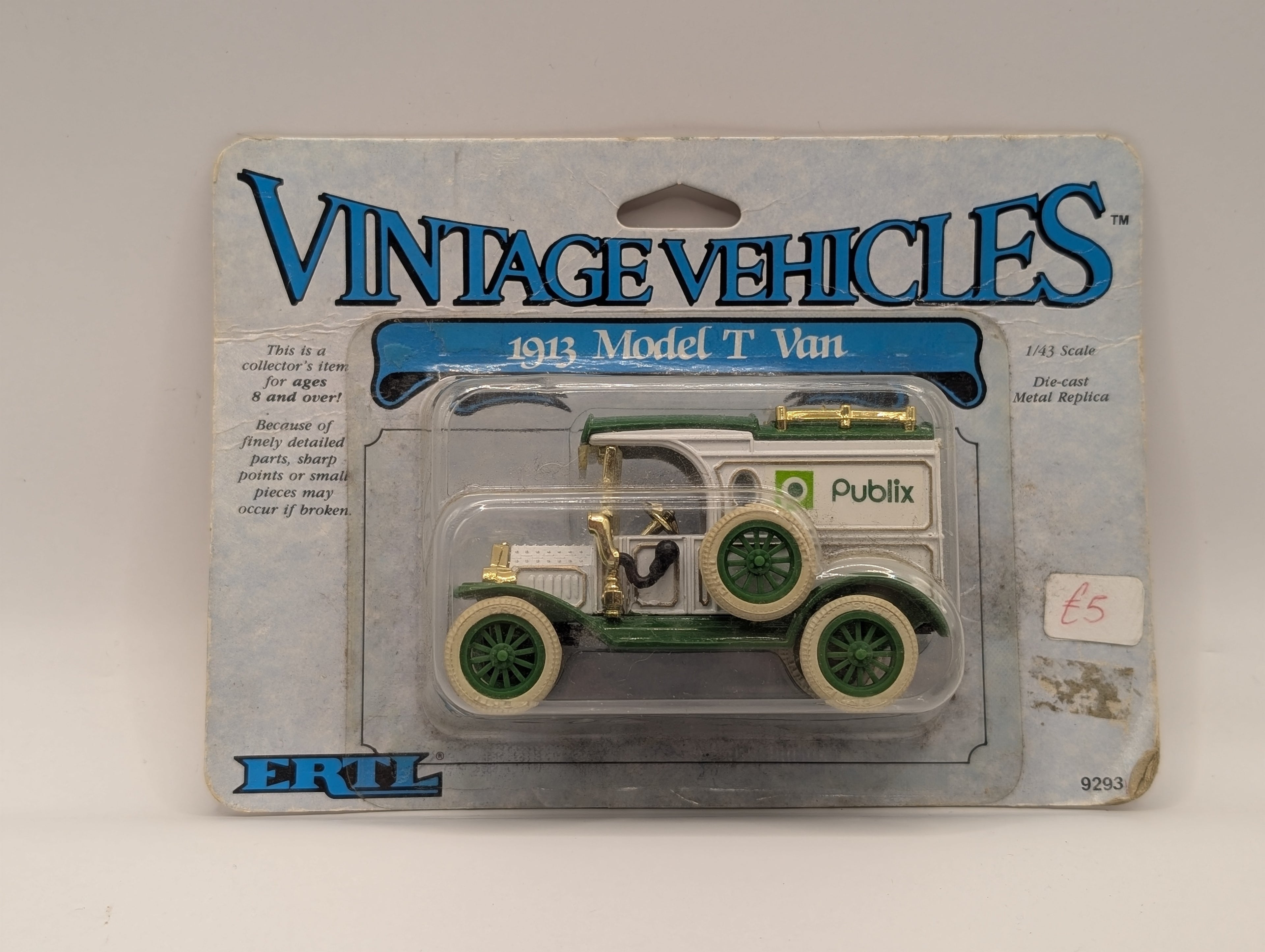 Pre-owned Ertl Vintage Vehicles 1913 Model T Van - Publix Branding - Sealed (9293)