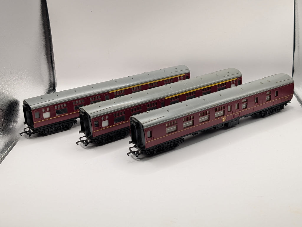 Tri-ang Hornby OO Gauge Mk1 Coaches Maroon Livery Bundle (BSK & 2x Composite) - Unboxed
