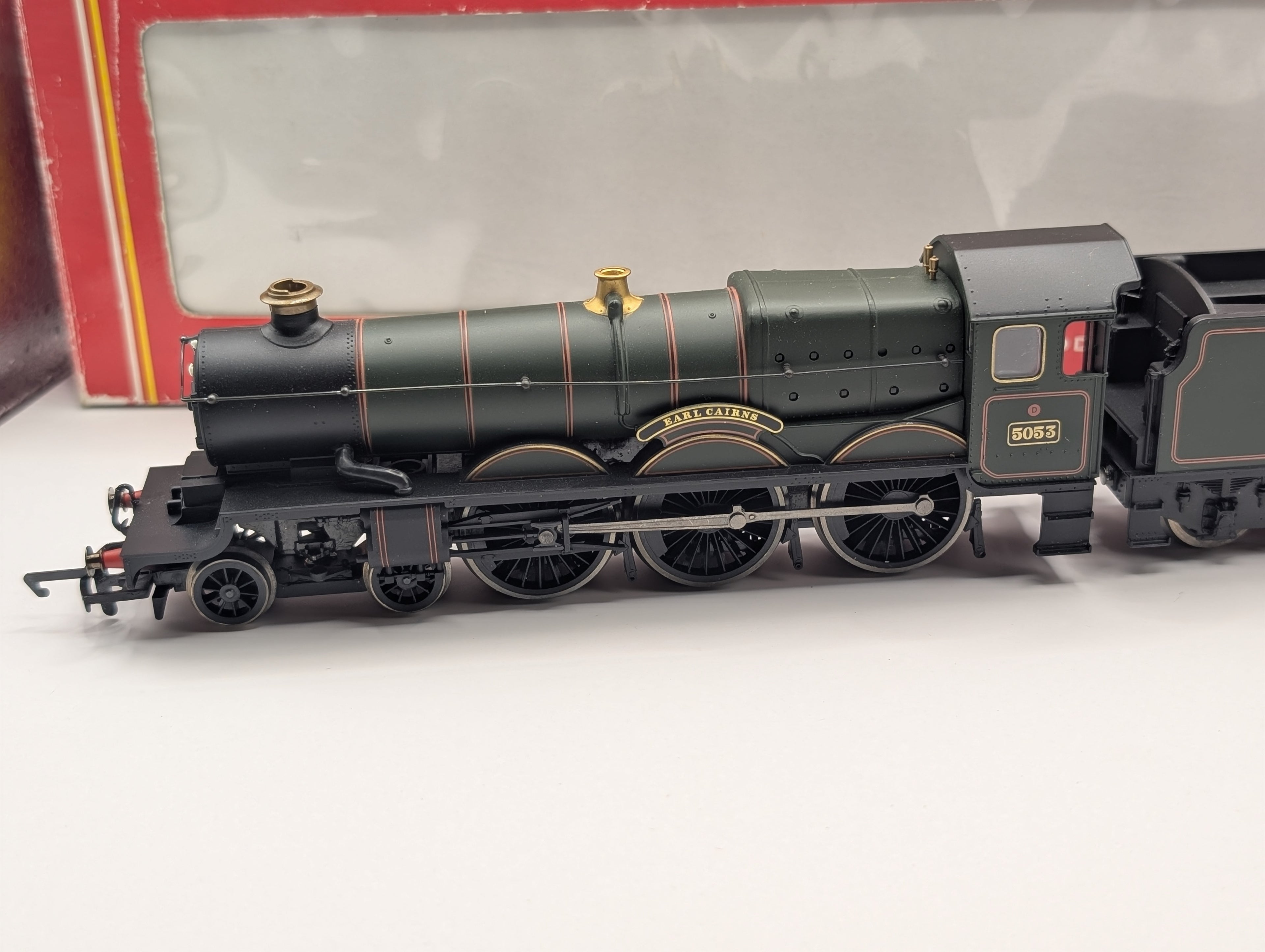 Hornby R2086 OO Gauge BR Castle Class 5053 "Earl Cairns" | BR Lined Green | Very Good Boxed Condition