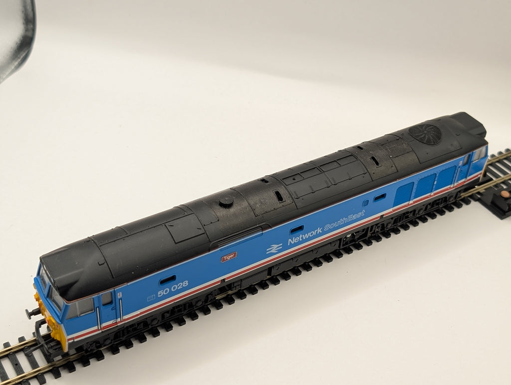 Vintage Lima OO Gauge Class 50 50028 "Tiger" - Revised Network SouthEast - Unboxed