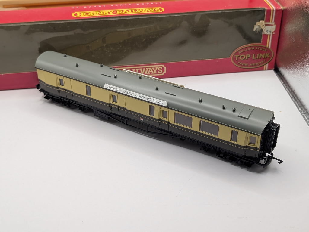Hornby OO Gauge R4027 GWR Centenary Brake Coach '4576' - Boxed Chocolate & Cream