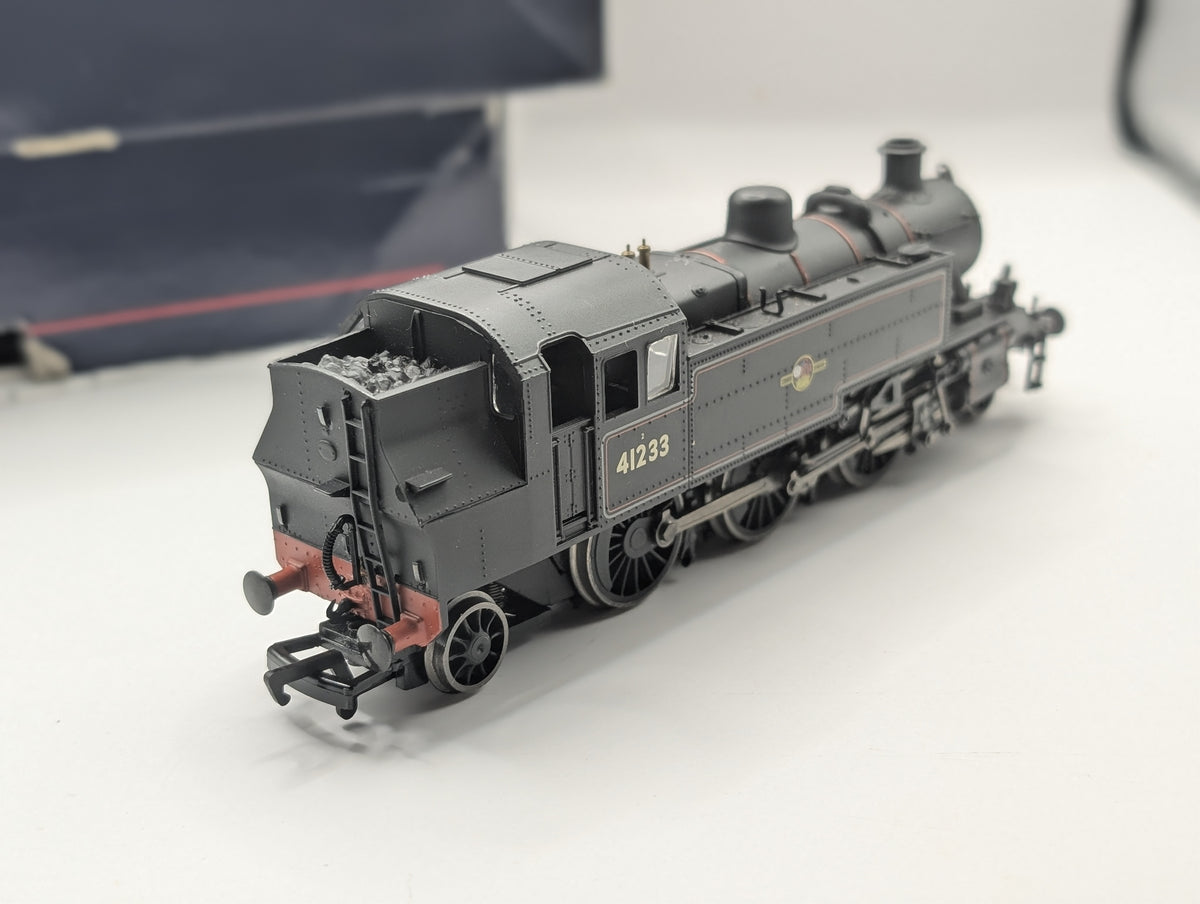 Bachmann 31-452B OO Gauge Ivatt Class 2MT 2-6-2 Tank 41233 BR Black Late Crest - Pre-owned Boxed