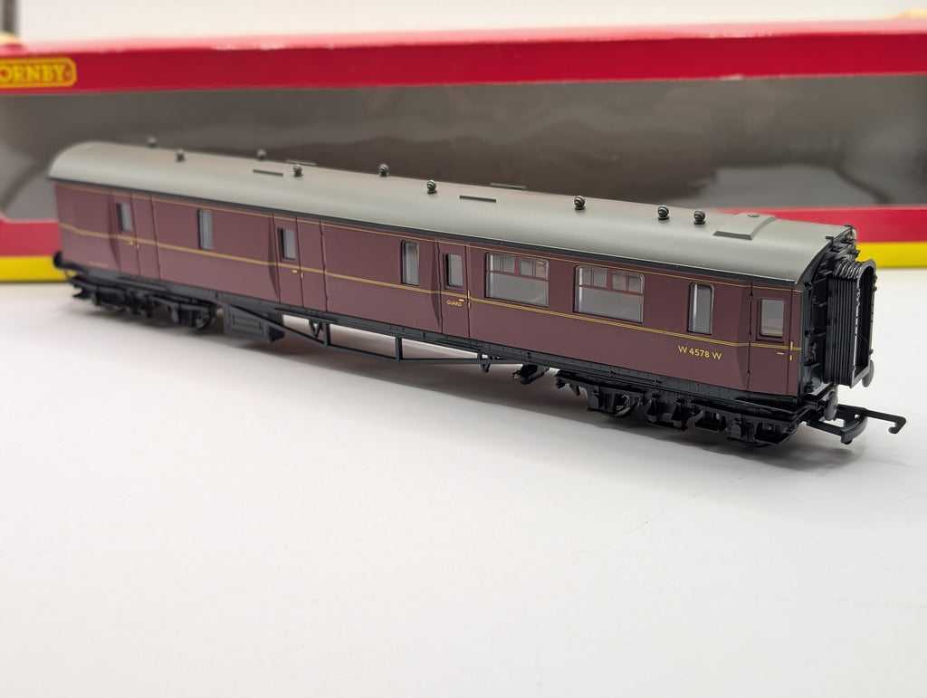 Hornby OO Gauge R4290 BR Centenary Brake Coach 'W4578W' - Boxed Maroon Livery