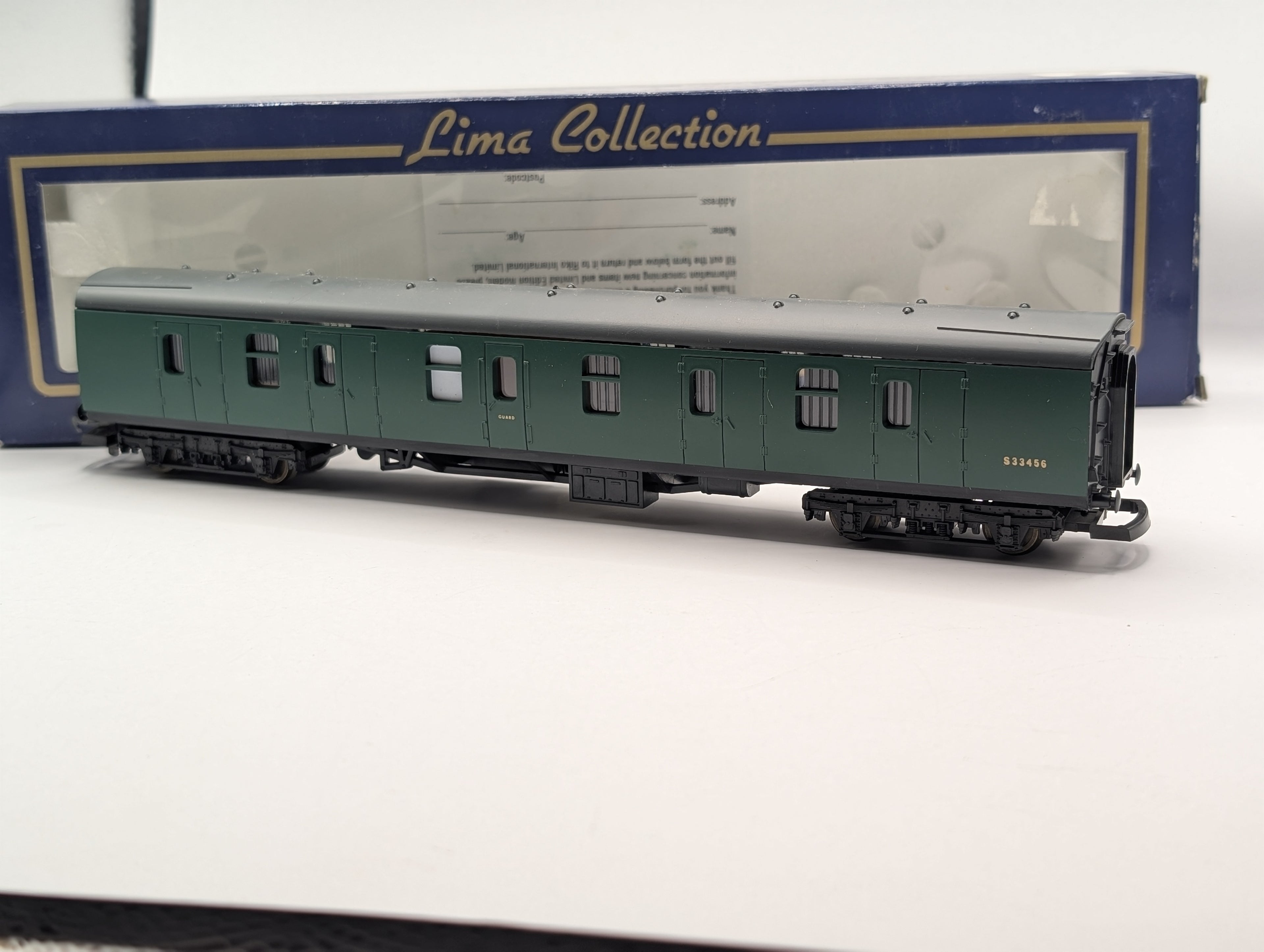 Lima 305348 OO Gauge BR Mk1 Gangwayed Full Brake (BG) S33456 – Southern Region Green – Pre-Owned, Very Good Boxed Condition