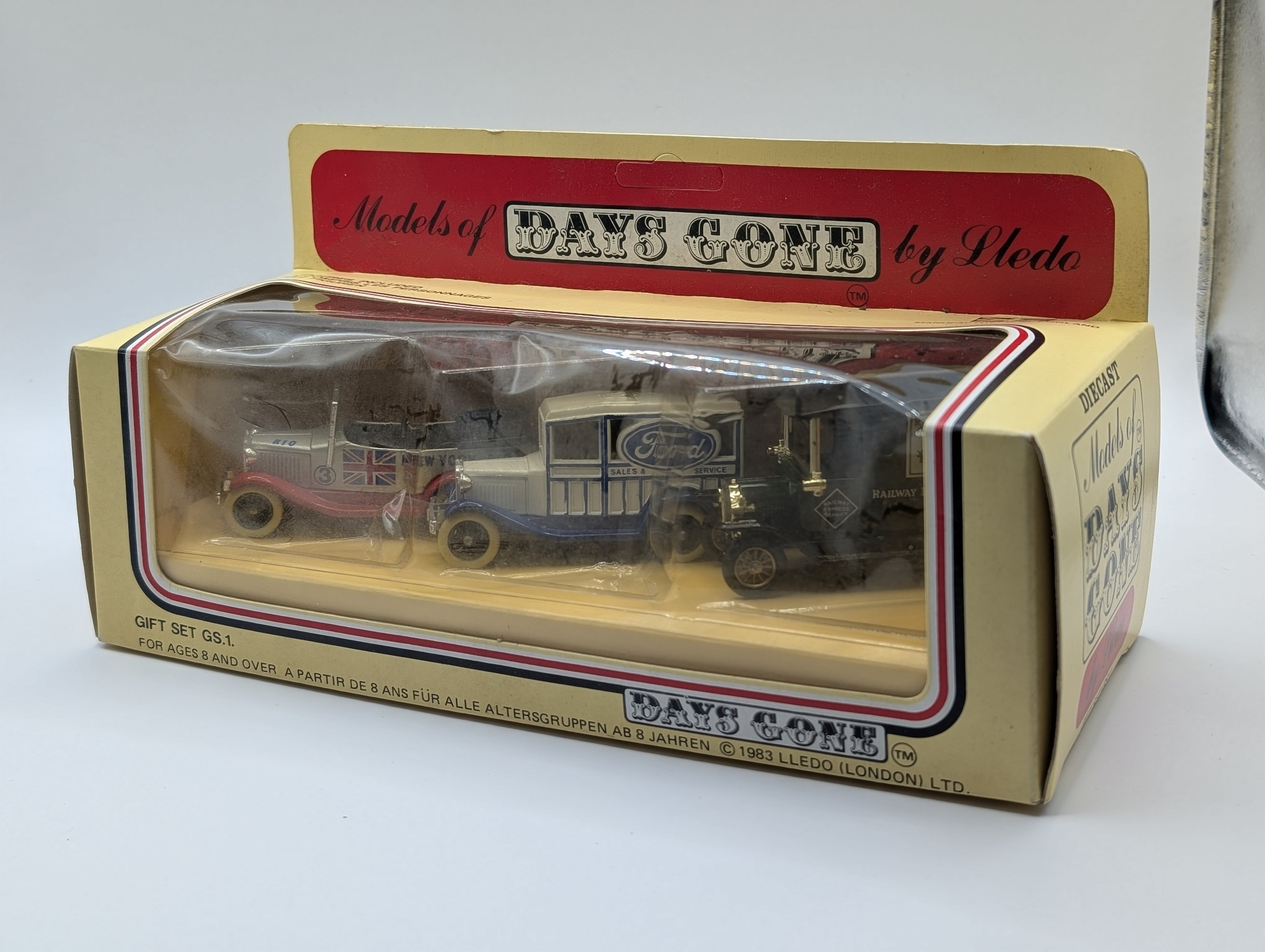 Lledo GS.1 Gift Set - New York to Rio Ford Model A, Ford Sales & Service, REA Van - 1980s Boxed