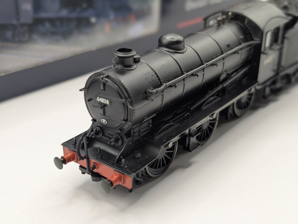 Bachmann 31-861 J39 64839 BR Black Early Crest Stepped Tender OO
