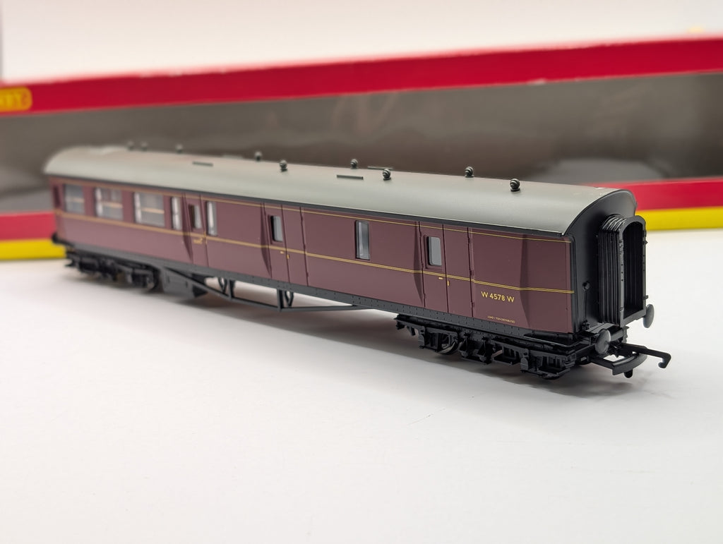 Hornby OO Gauge R4290 BR Centenary Brake Coach 'W4578W' - Boxed Maroon Livery