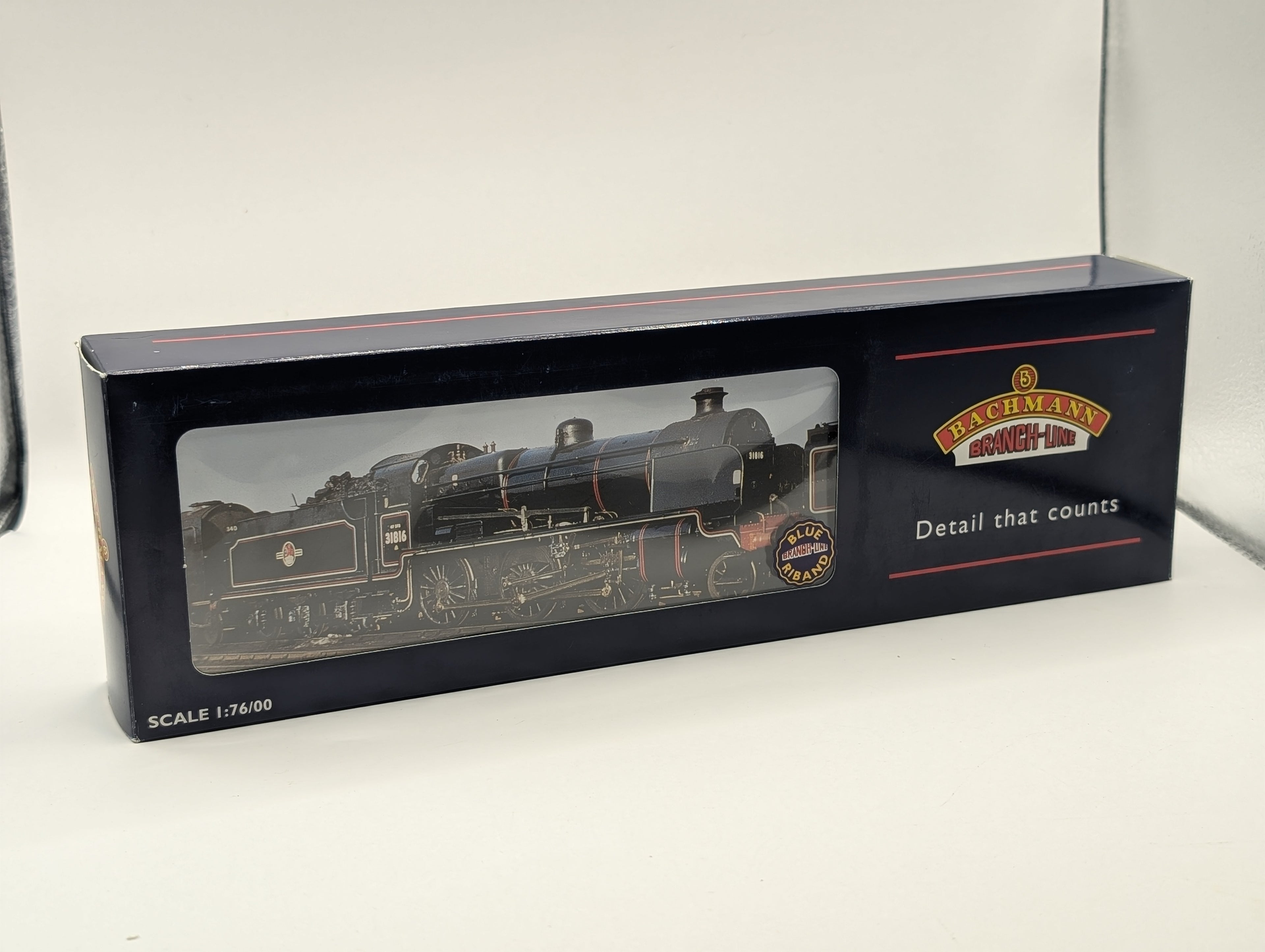 Pre-owned Bachmann Branchline 32-156 N Class 2-6-0 Locomotive - 31844 in BR Lined Black (Early Emblem, Factory Weathered, OO Scale)