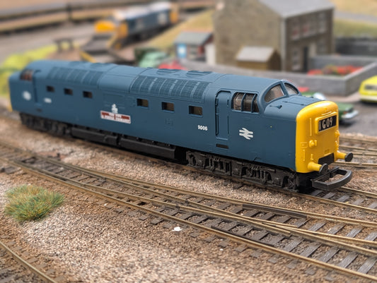 Pre-owned OO gauge Lima L201645 Class 55  Deltic 9006 "Fife and Forfar Yeomanry" in BR Blue