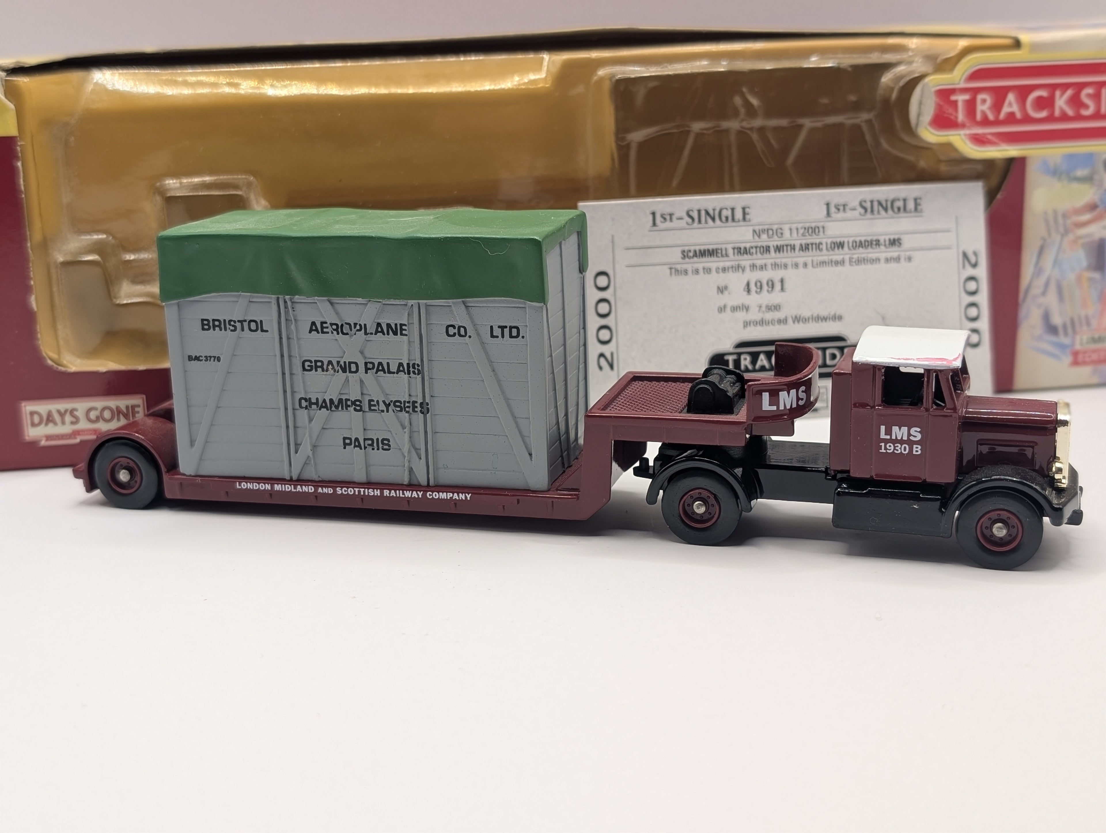 Lledo Trackside DG112001 Scammell Tractor & Artic Low Loader with Crated Load - LMS