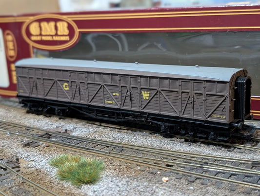 Pre-owned Airfix GMR (Great Model Railways)  OO gauge 54306 GWR Siphon G Milk Van 1478, boxed