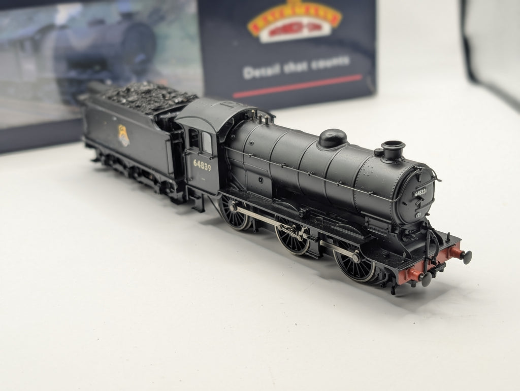 Bachmann 31-861 J39 64839 BR Black Early Crest Stepped Tender OO